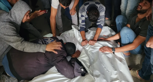 غزة ..  انتشال جثامين أكثر من 400 شهيد