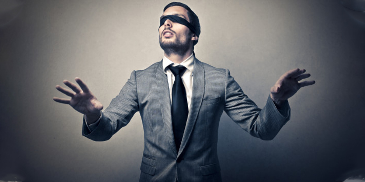 التقليد الأعمى بين تأثير الحداثة وضياع الهوية