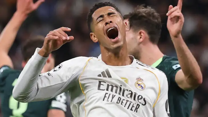 والد بيلينجهام يفجر مفاجأة مدوية ..  اجتماع سري لبحث الرحيل عن ريال مدريد