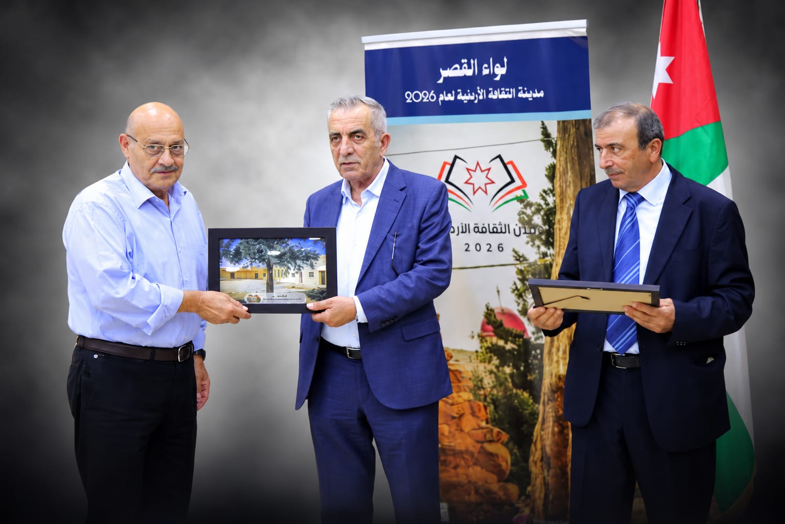 الرواشدة ينعى شهداء فاجعة حمود بالكرك: رصاص الغدر لن يشق وحدة صف الأردنيين 