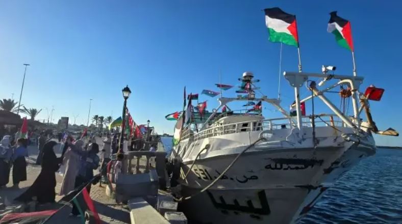 ليبيا: الإفراج عن 4 ناشطين بسفينة “عمر المختار” في أسطول الصمود