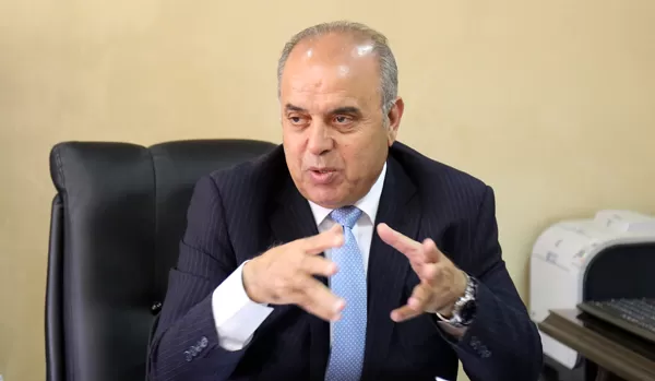 الزرقاء: نقل طلبة الصف الثالث إلى مدرسة ثانوية بعد شهر من بدء العام… والأهالي يطالبون بحل فوري للاكتظاظ