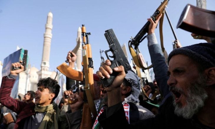 قيادي حوثي: اتفاق وقف إطلاق النار مع أمريكا لا يشمل "إسرائيل"