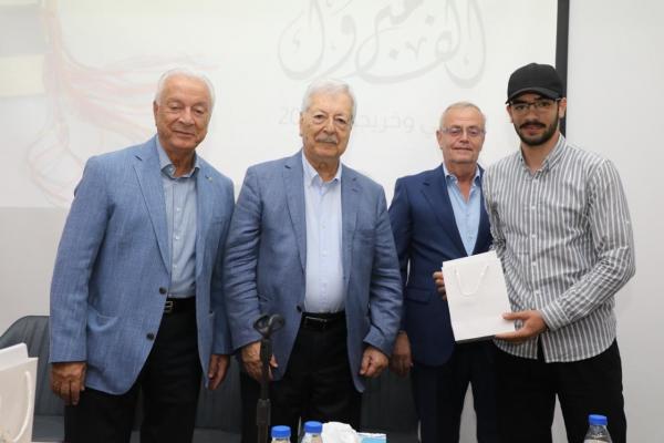 آل عبدالهادي يكرّمون أبناءهم الناجحين في التوجيهي والجامعات لعام 2025