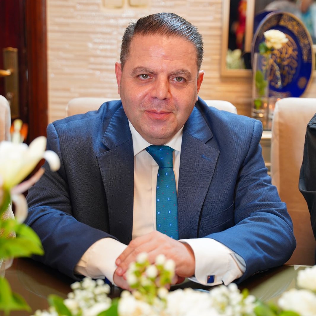 إلى الزملاء والزميلات أصحاب الصيدليات ..  نداء الواجب في معركة البقاء .. 