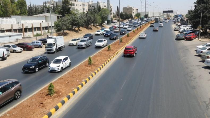  تحسن السير على طريق المطار بعد إنجاز المرحلة الأولى من "طريق الخدمات"