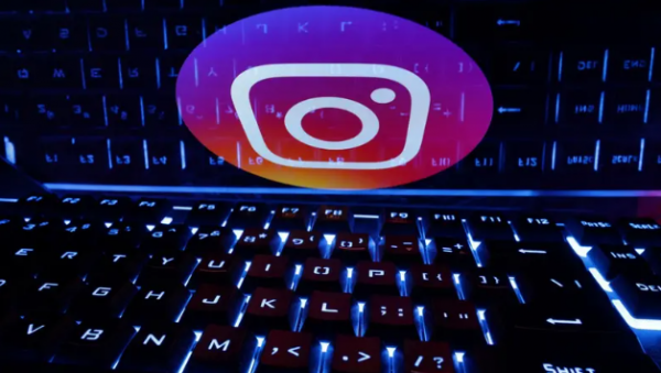 "إنستغرام" يقتبس ميزة من "سناب شات" و"BeReal" 