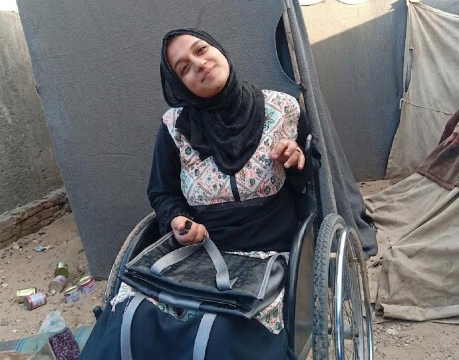 بين رصاصة سرقت الحلم وفقدٍ عمّق الجرح ..  شمس تنتظر فرصةً للحياة  