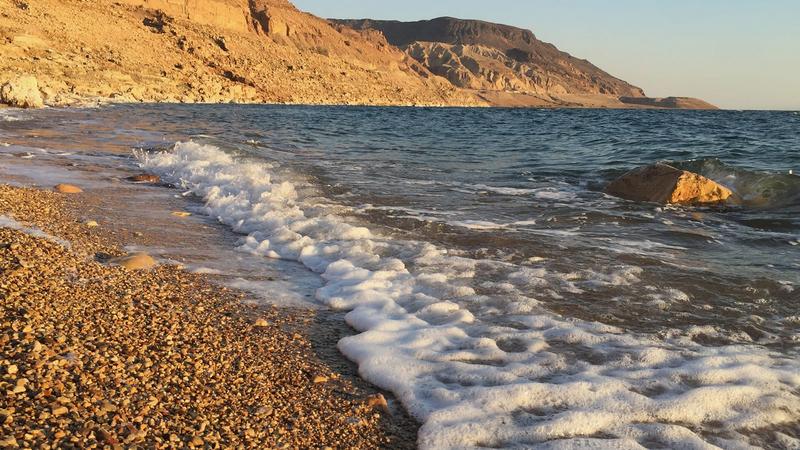 متحدثون: منتجات البحر الميت هوية أردنية تدعم السياحة العلاجية