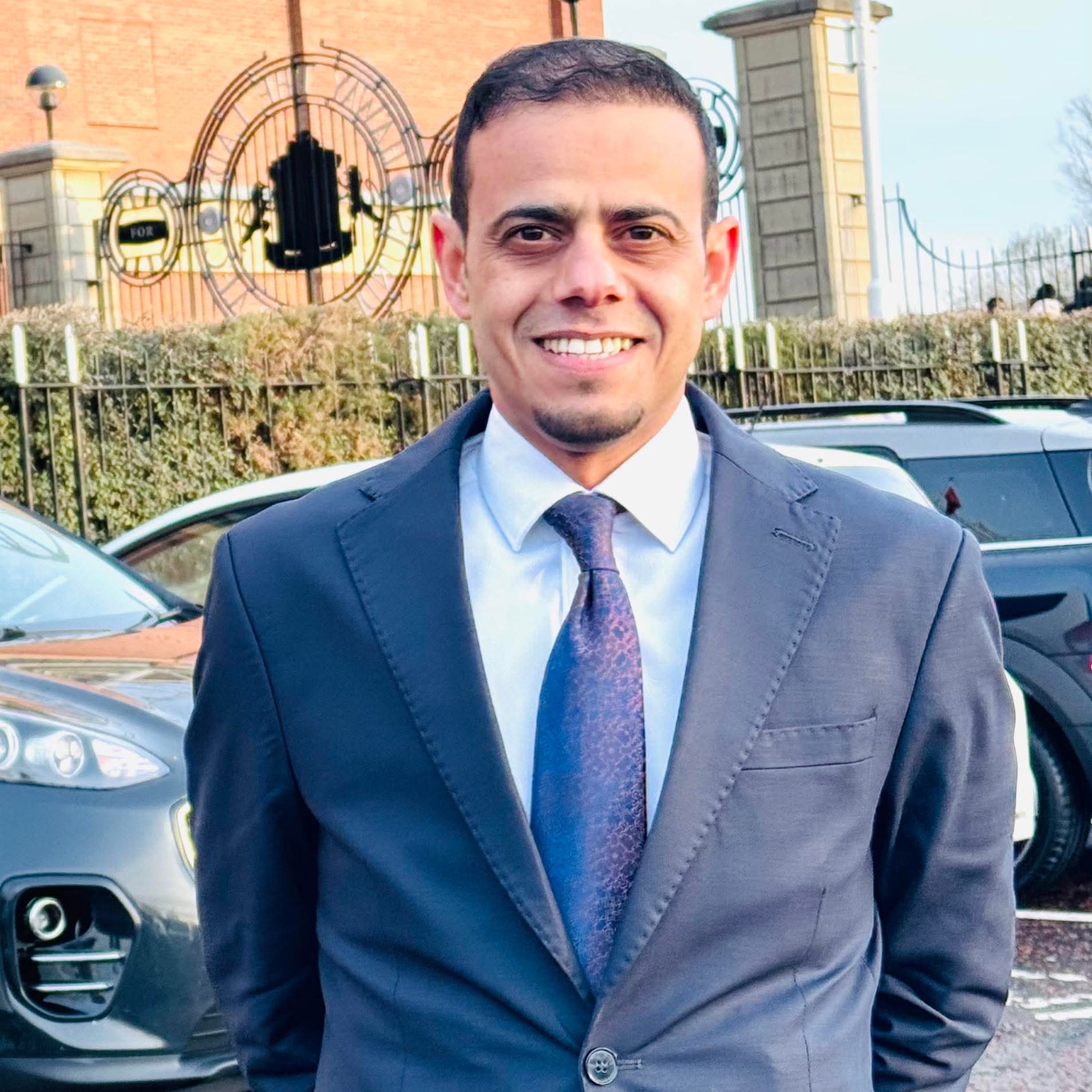 العطين: العمل العام امتحان أخلاقي لا سلّم امتيازات