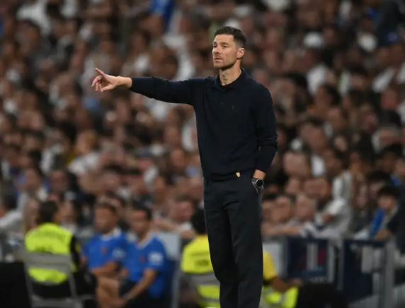 ألونسو يُجهز ريال مدريد لـ"عاصفة" الـ7 معارك