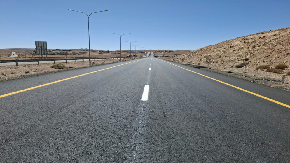 "النقل البري": الطريق الصحراوي أولوية وطنية لدعم حركة النقل 