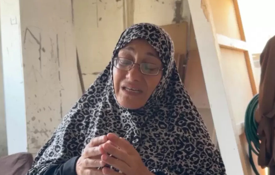 لحظة وداع أبكت القلوب ..  آمنة البطران تروي تفاصيل اللحظة الأخيرة - فيديو مؤثر