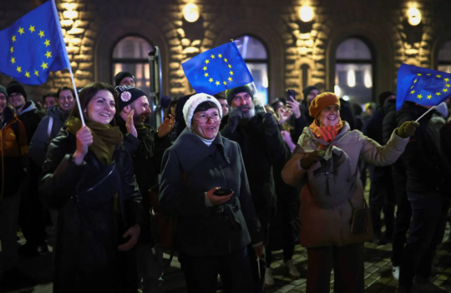 بلغاريا تستعد لاعتماد «اليورو» وسط مخاوف من زيادة التضخم