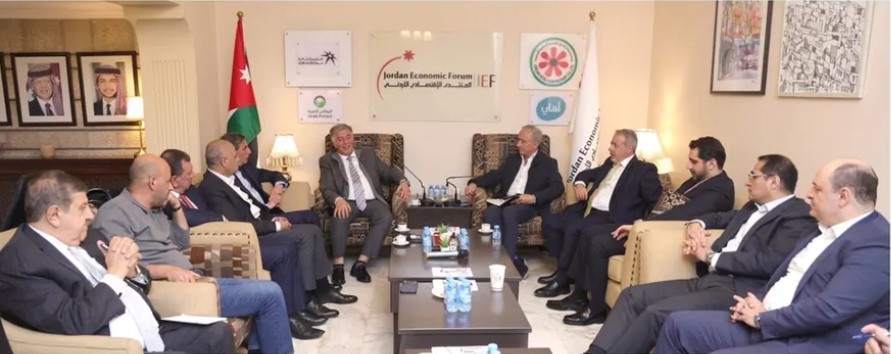 المنتدى الاقتصادي: نجاح "عمرة" مرهون بتحديد هويتها وربطها بشبكة النقل الوطنية 