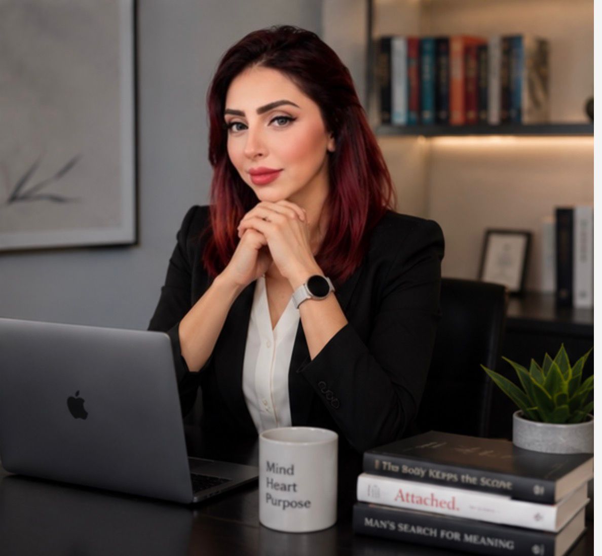 بزادوغ: الموبايل لم يسرق الحب بين الأزواج لكنه سرق الانتباه