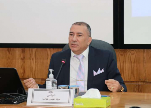 حدادين: الذهب يقفز إلى 4000 دولار للأونصة بسبب إغلاقات الحكومة الأمريكية