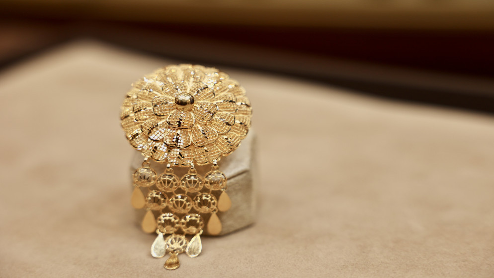 80.9 دينارا سعر الذهب عيار 21 بالسوق المحلية الأربعاء