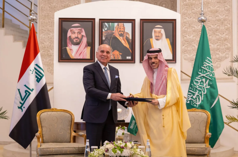 خادم الحرمين يلتقى الرئيس العراقي لحضور جلسة جامعة الدول العربية