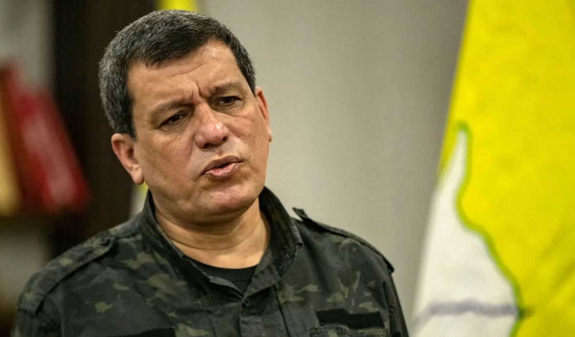 قائد قوات سوريا الديمقراطية يطالب بإقامة منطقة حكم ذاتي