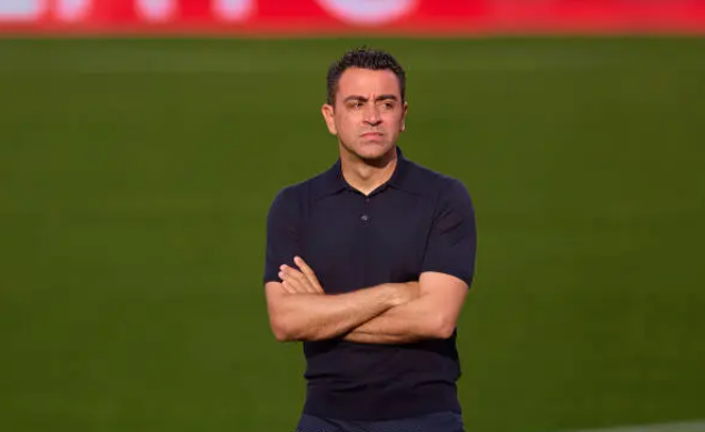 بعد ربطه بالهلال ..  تشافي: أود العمل في البريميرليج