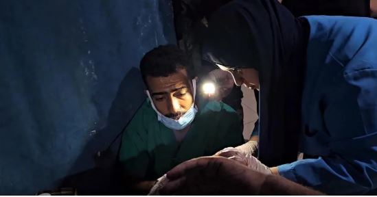 الثوابتة: الاحتلال أخرج 38 مستشفى في غزة عن الخدمة