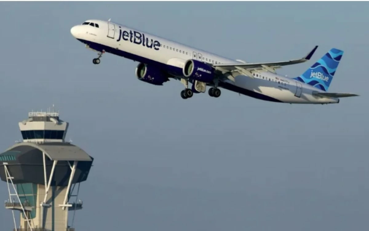 تعليق جميع رحلات شركة "جت بلو" الأميركية للطيران