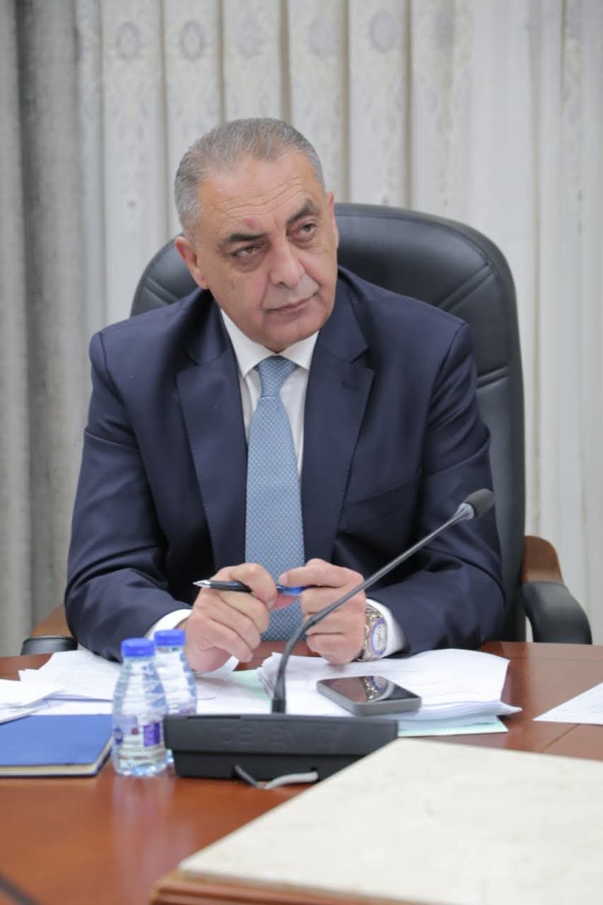 مقترح نيابي بمنح راتب إضافي “مُحصّن” بديلاً عن زيادة الرواتب وتأجيل القروض