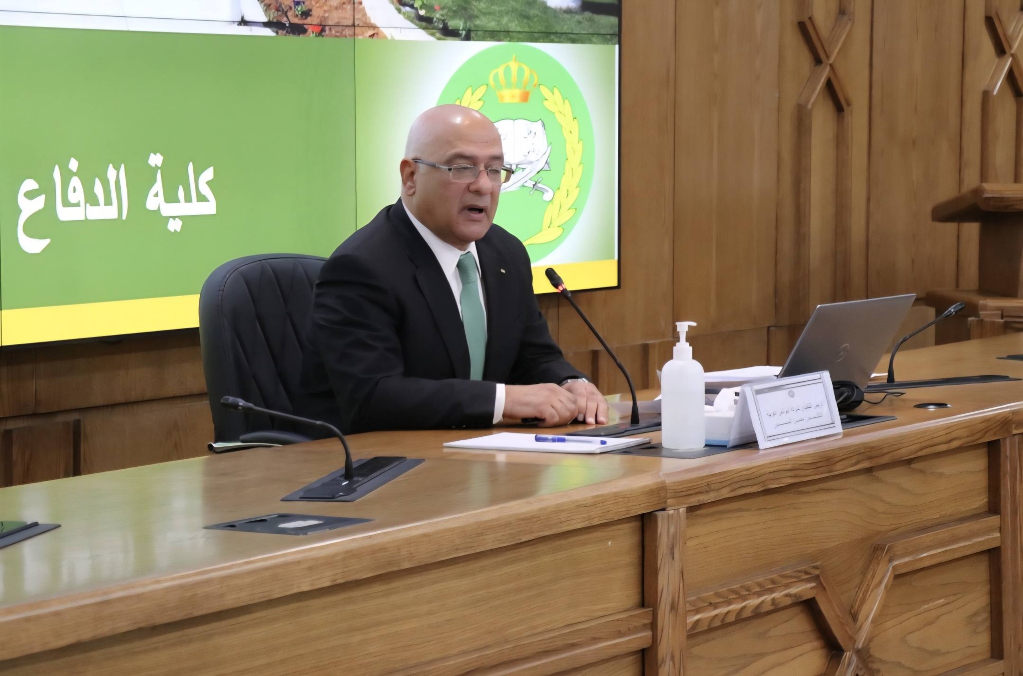 النسور : الإدارة الاقتصادية الكفؤة ركيزة أساسية في حماية منظومة الأمن الوطني