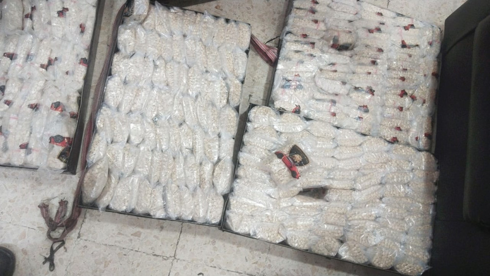 ضبط نصف مليون حبة كبتاغون مخدر في مركز الكرامة