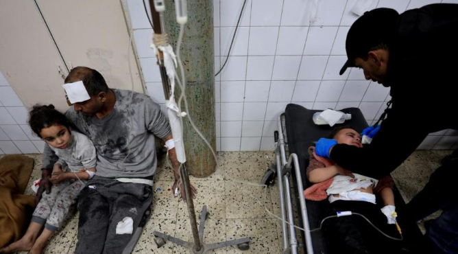 من تحت الركام إلى غرفة العمليات ..  حكاية جريح لم تندمل 