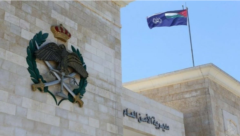 التحقيق بادعاء شخص تعرض للضرب لعدم دفعه "إتاوة"