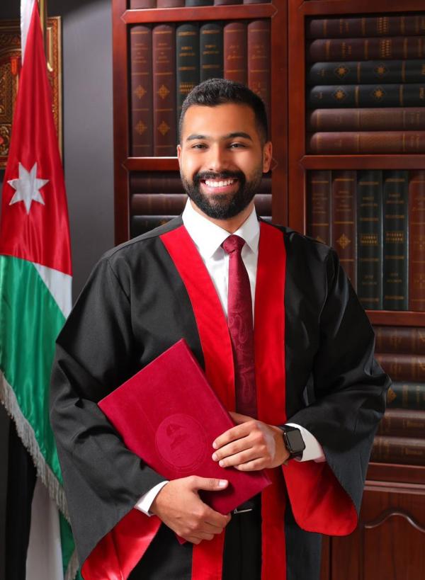 عبدالمؤمن أحمد عبدالغفور  ..  مبارك التخرج