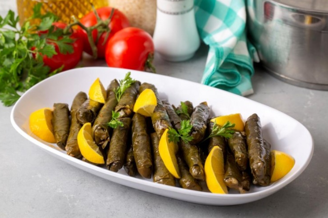 يالنجي ورق عنب وكوسا