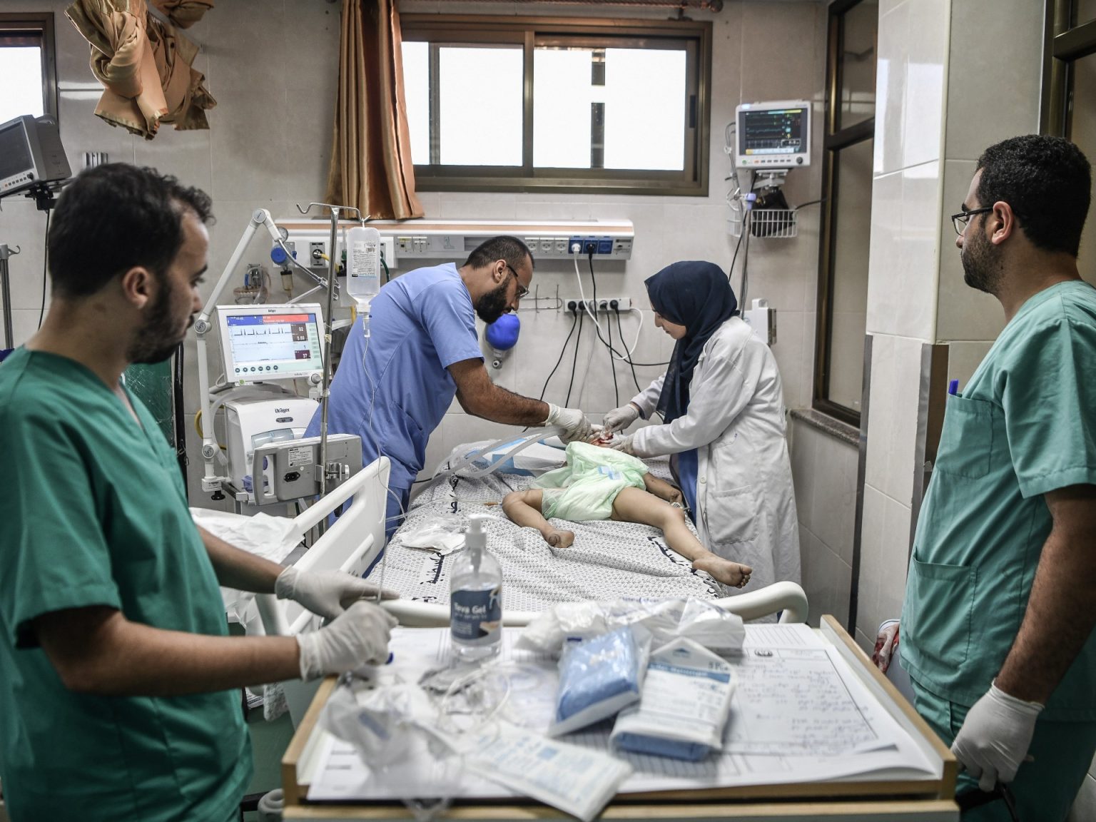 "أجساد مقطعة" ..  شهادات مفزعة لأطباء أمريكيين كانوا في غزة