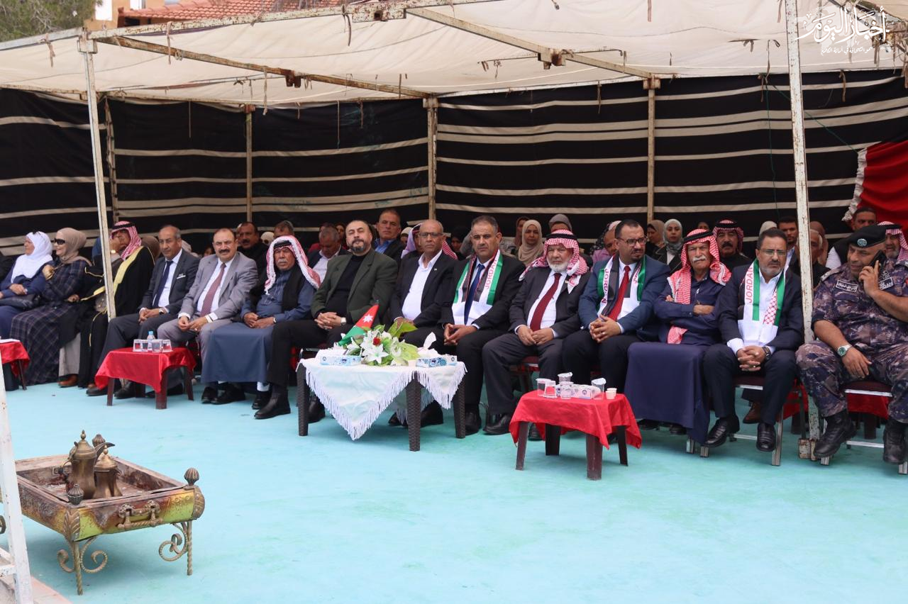 عيرا ويرقا تحتفي بالكرامة ويوم العلم بمشاركة مجتمعية واسعة