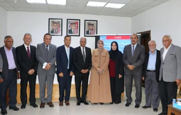 ملتقى النخبة يزور المؤسسة الاقتصادية والاجتماعية للمتقاعدين العسكريين