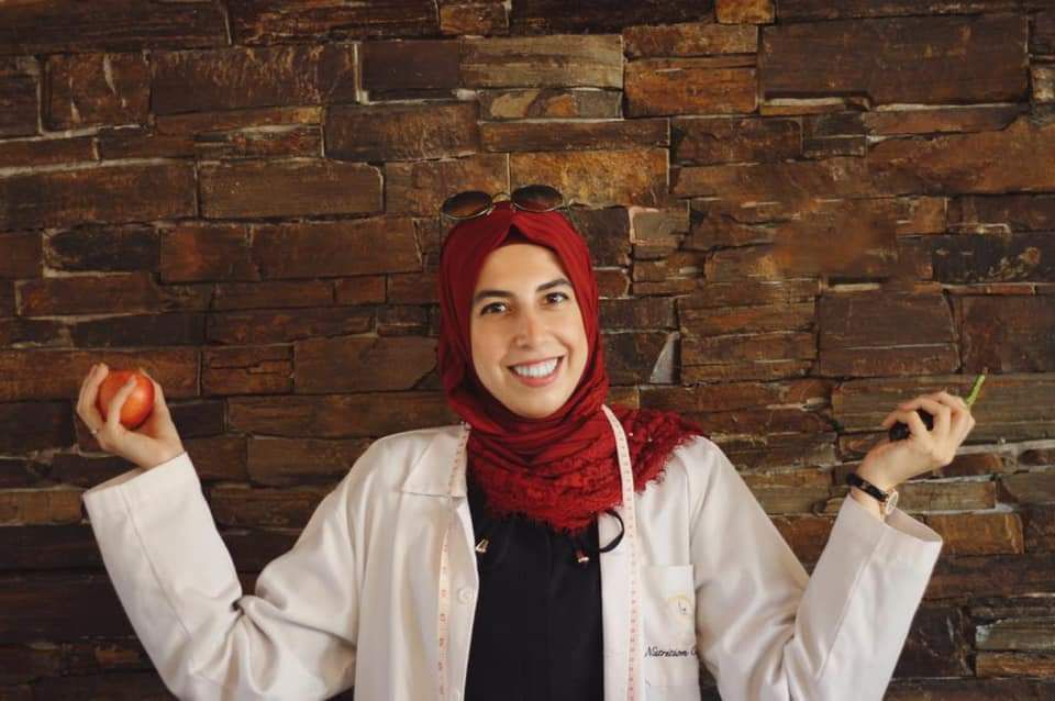 هياجنة: تغذية كبار السن تحتاج إلى وعي خاص ومراعاة شاملة لحالتهم الصحية والنفسية