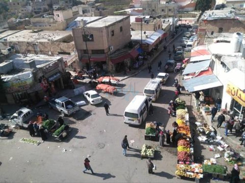 بعد إزالة البسطات ..  هل تنتهي الفوضى في سوق جرش أم تعود من جديد؟
