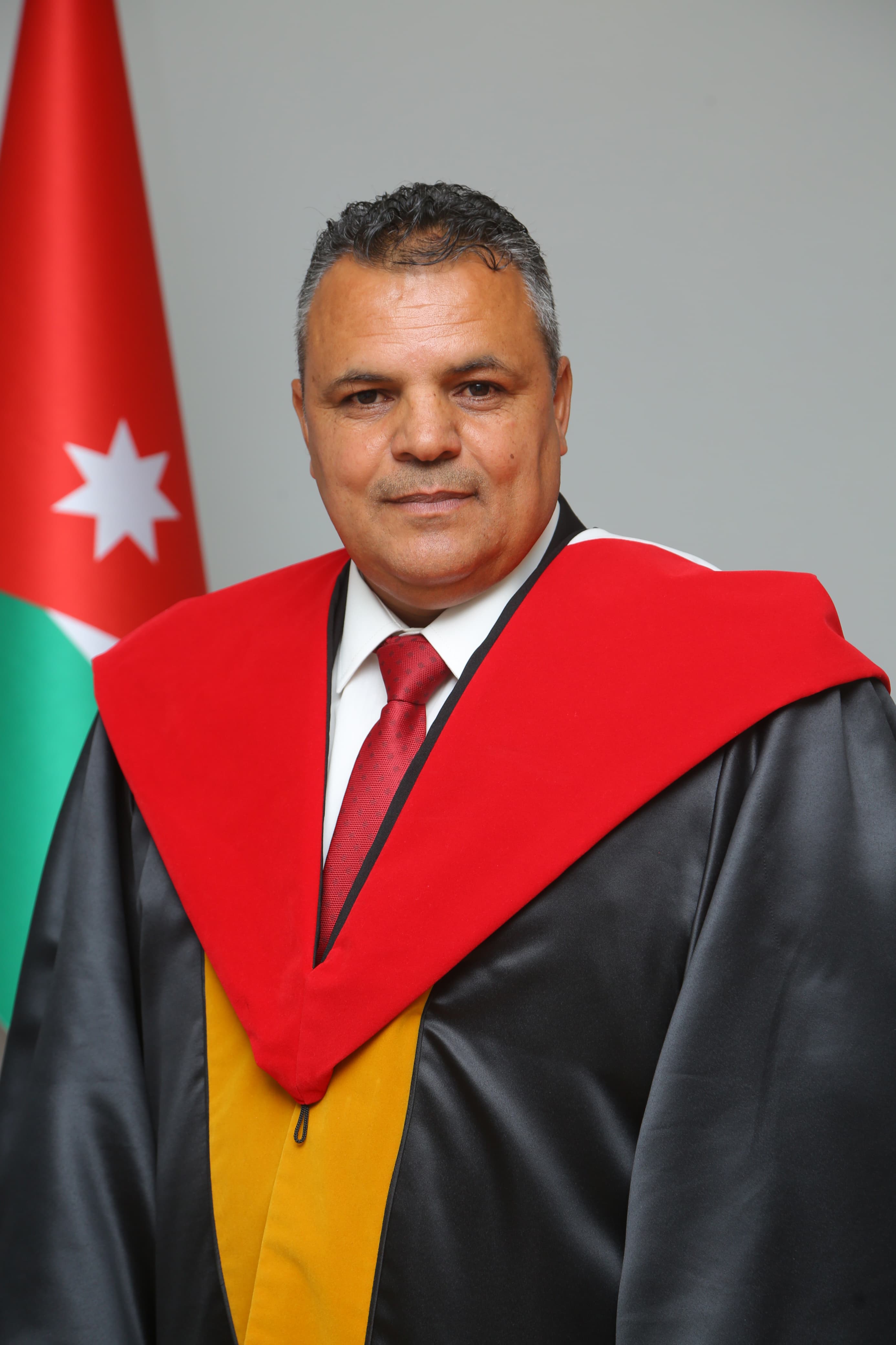 من الأمن الجامعي إلى الدكتوراة… برهم الرحامنة، قصة كفاح تُروى