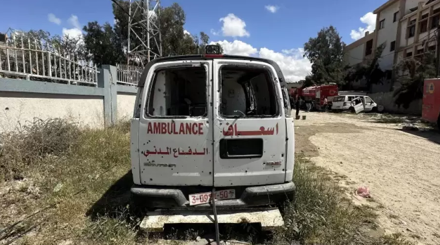 الخدمات الطبية تُطالب المجتمع الدّوليّ بتحقيق عاجل في جرائم الاحتلال ضدّ المُسعفين بغزَّة  