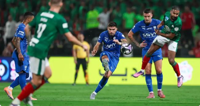 بعد بونو واليامي ..  روبن نيفيز يوافق على التجديد مع الهلال