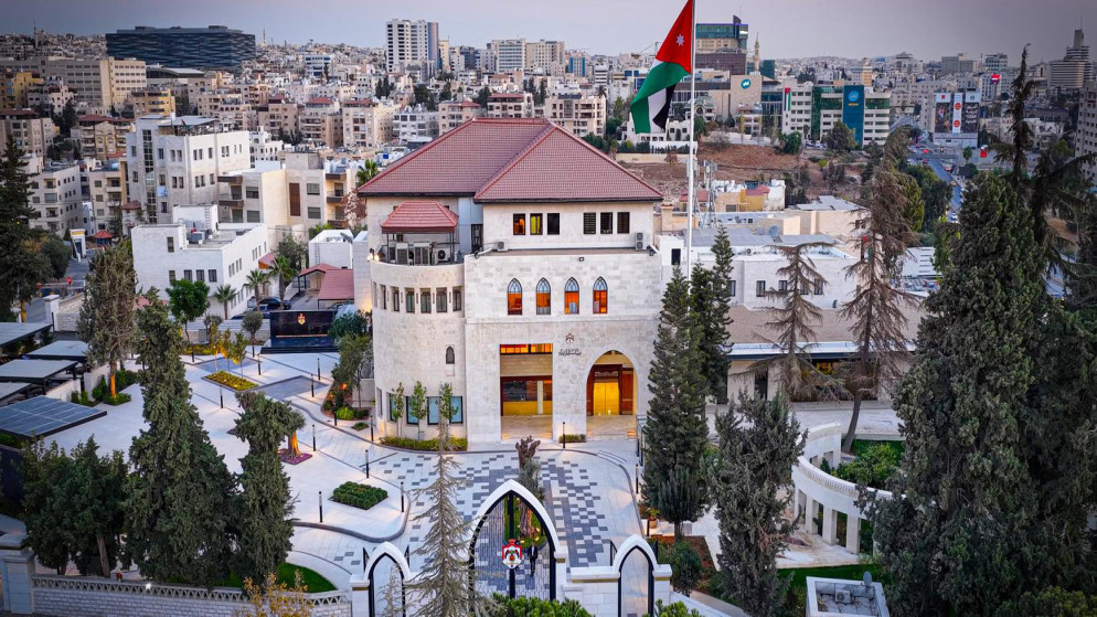 عطلة للمسيحيين بمناسبة أحد الشعانين وعيد الفصح المجيد 