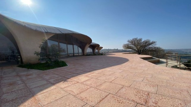 فايننشال تايمز تسلط الضوء على نُزل اليرموك وتبرز جمال الطبيعة للسياحة الأردنية 