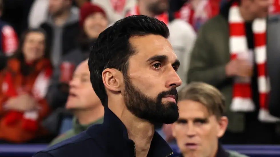 ضحايا المقعد الساخن لريال مدريد ..  أربيلوا يلامس المركز السابع في قائمة الباب الصغير