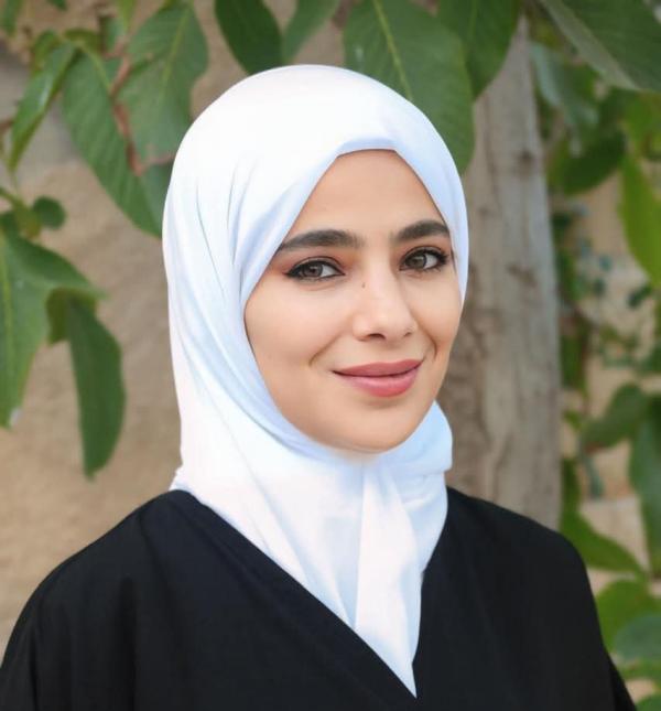 الدكتورة زين العبادي  ..  مبارك عضوية بلدية الزرقاء