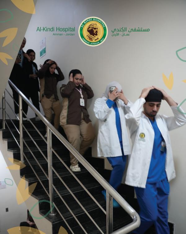محاضرة وتجربة اخلاء وهمي في مستشفى الكندي