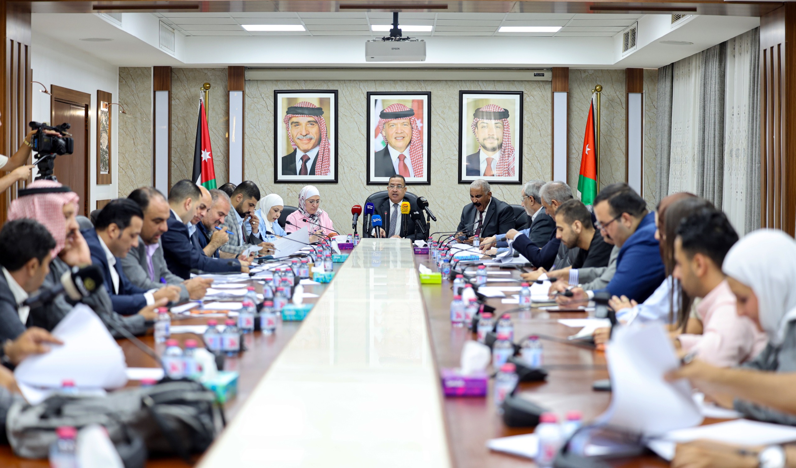 "الإدارية النيابية" تُقر معظم مواد مشروع قانون الإدارة المحلية وتؤجل ما تبقى لمزيد من الدراسة والتمحيص