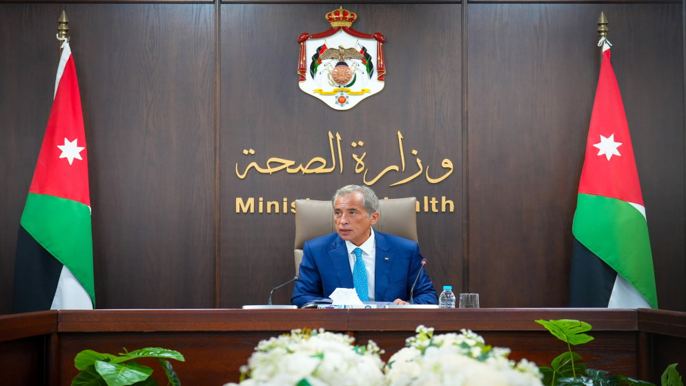 رئيس الوزراء يوجه بالإسراع في إنجاز المشاريع الصحية وإعادة تشغيل مستشفى عمّان الميداني 