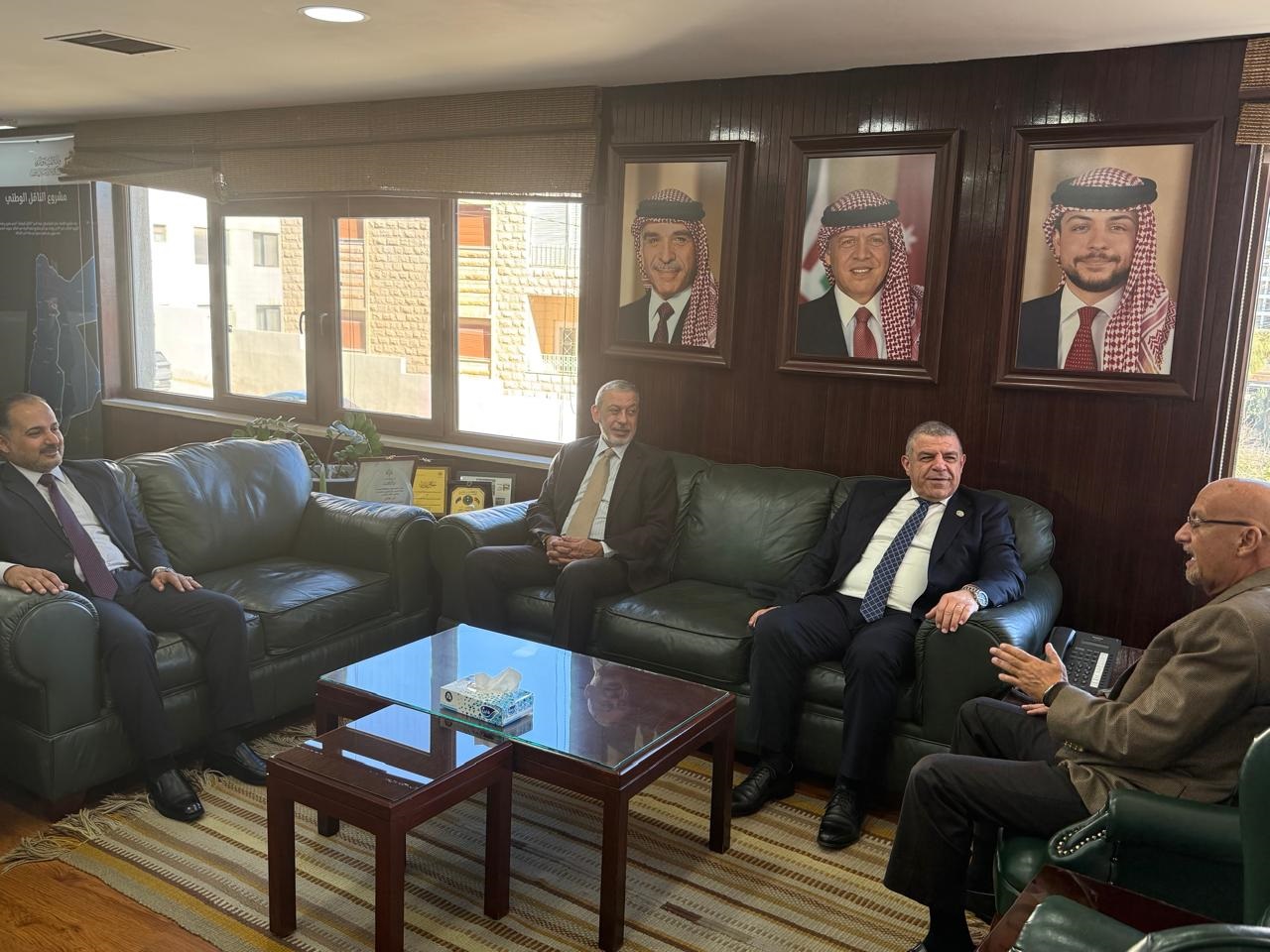 وزير المياه يستقبل ممثل منظمة "الفاو"